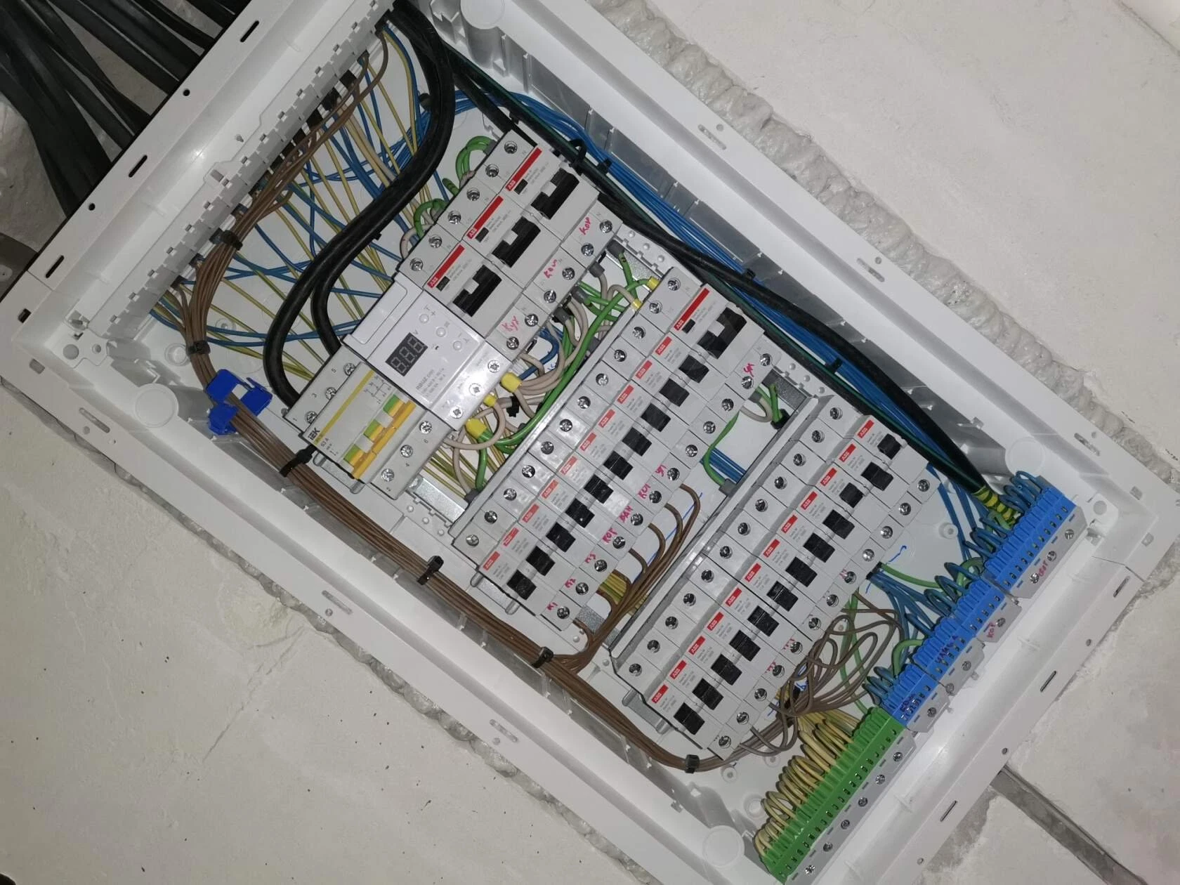 Elektrik Xizmati - Cover Photo