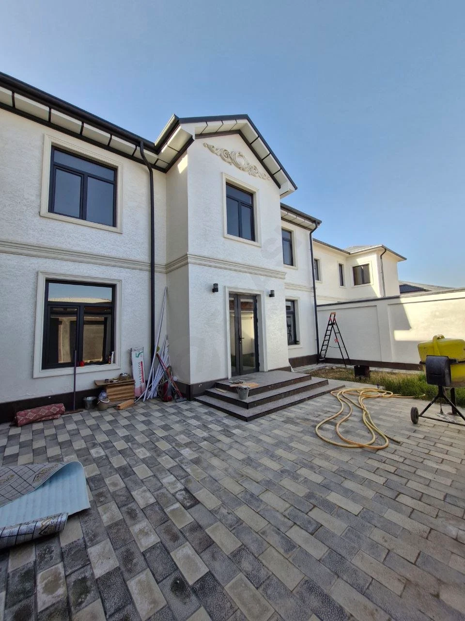 3ta hovli sotiladi - Cover Photo