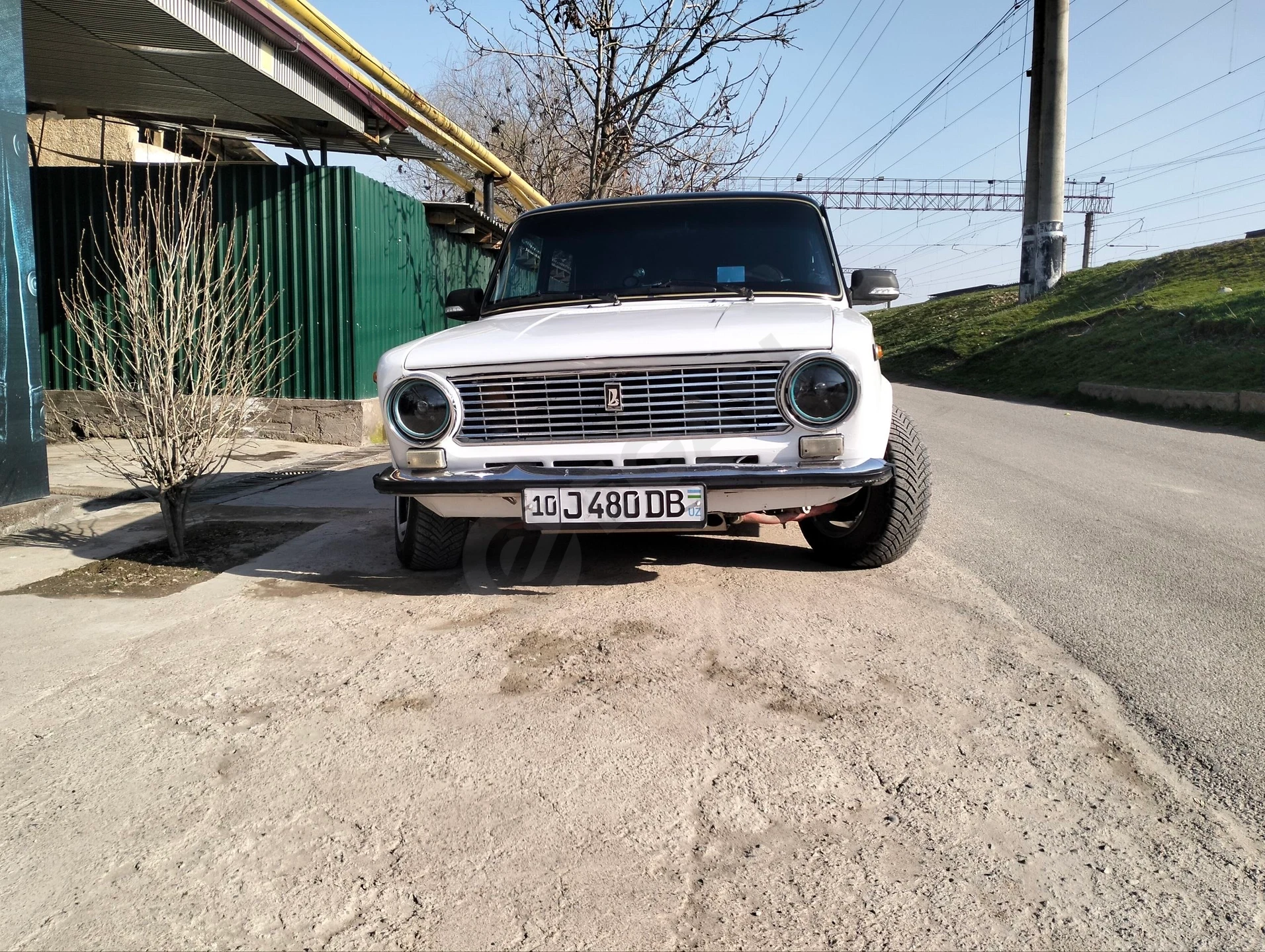 Mashina sotiladi - Cover Photo