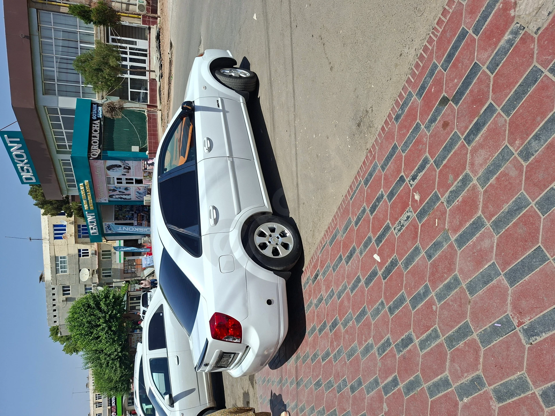 Chevrolet Lacetti 2017 - Cover Photo