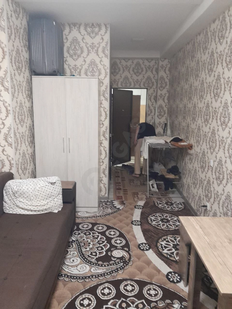 Image 1