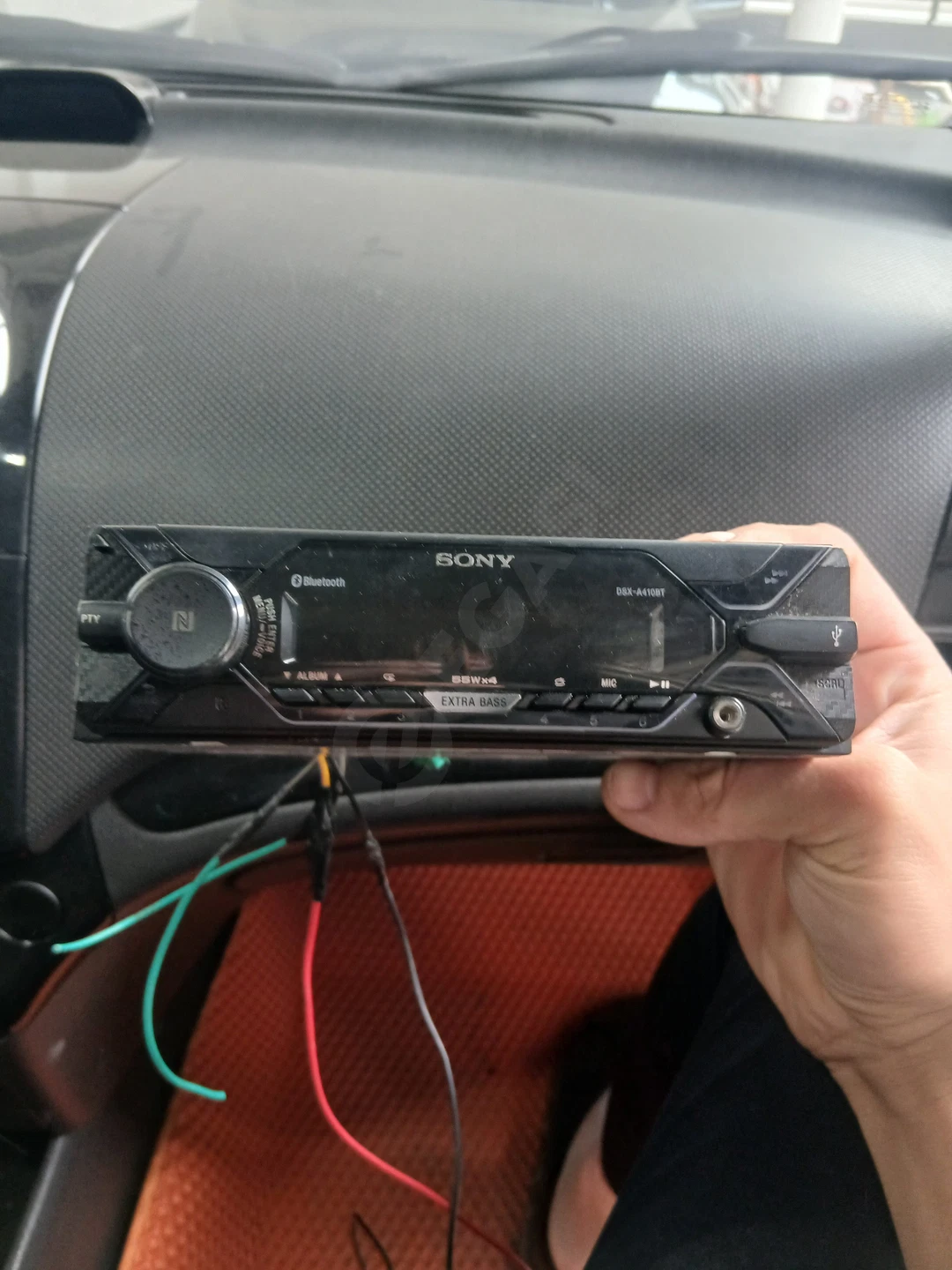 Sony410bt - Cover Photo