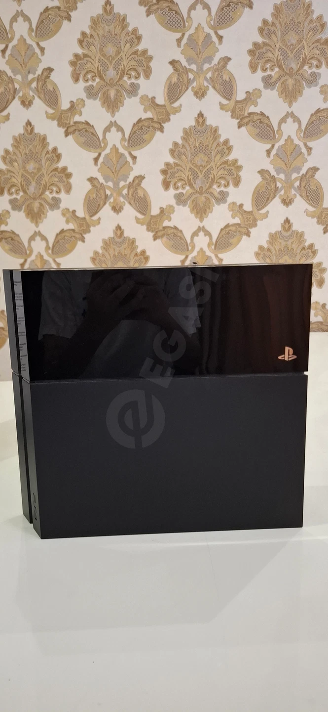 PlayStation 4 fat — rasm 5/8