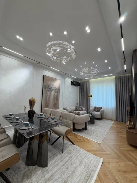 Sotiladi: 4 xonali kvartira, 152 m², Yunusobod - Cover Photo