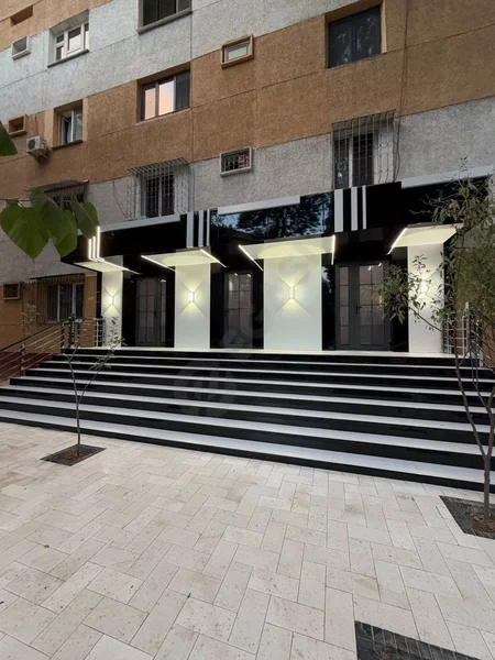 Sotiladi: Tijorat binosi, 95 m², Mirzo Ulug'bek · ID 43254 - Cover Photo