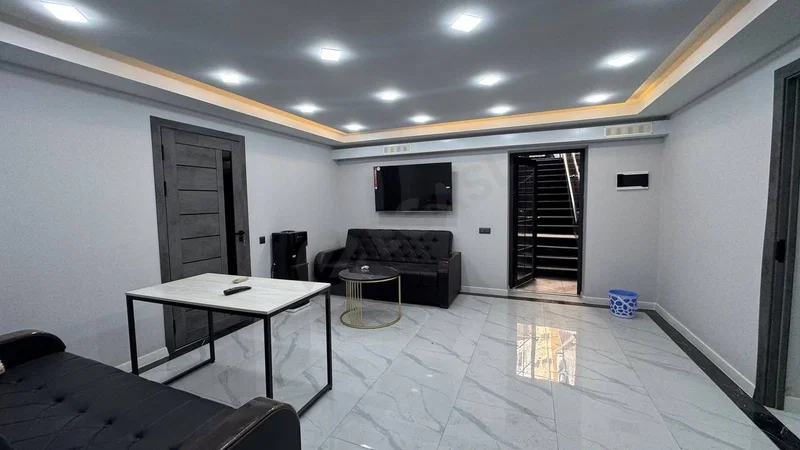 Ijaraga: 4 xonali tijorat binosi, 110 m², Shayxontohur · ID 111 - Cover Photo
