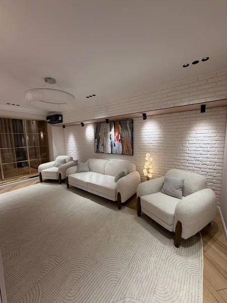 Sotiladi: 2 xonali kvartira, 57 m², Yunusobod - Cover Photo
