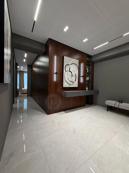 Sotiladi: 4 xonali kvartira, 150 m², Yakkasaroy — rasm 1/10