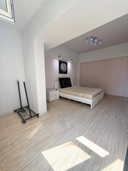 Sotiladi: 3 xonali kvartira, 70 m², Mirobod — rasm 4/8