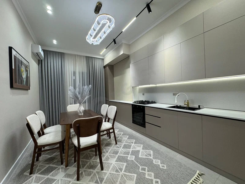 Sotiladi: Kvartira, 50 m², Mirzo Ulug'bek — фото 3/10