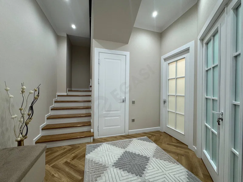 Sotiladi: Kvartira, 50 m², Mirzo Ulug'bek — фото 9/10