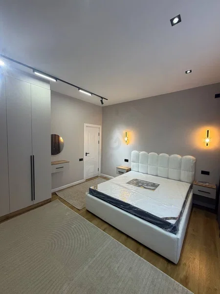 Sotiladi: 2 xonali kvartira, 65 m², Yunusobod — rasm 1/8
