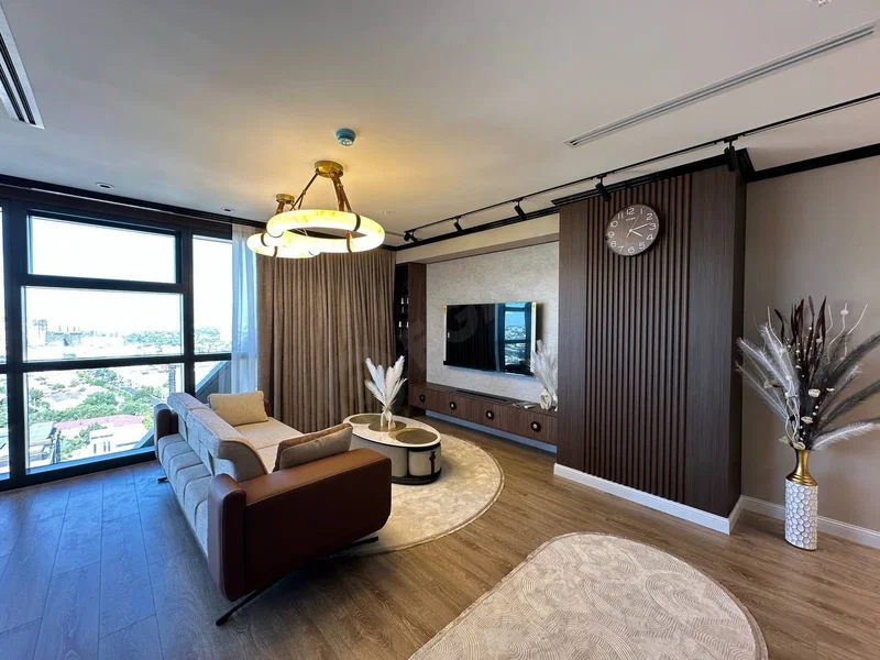 Sotiladi: 2 xonali kvartira, 58 m², Yakkasaroy — фото 1/8