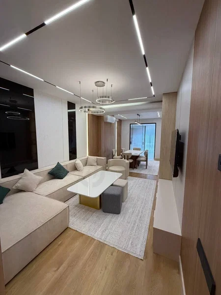 Sotiladi: 4 xonali kvartira, 101 m², Yakkasaroy — фото 3/10