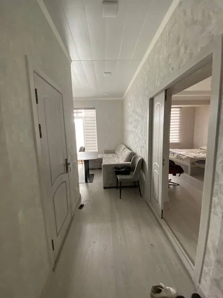 For sale: 1-room apartment, 40 m², Mirzo Ulug'bek · ID 7056 — photo 3/6
