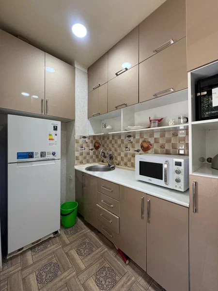 Sotiladi: 2 xonali kvartira, 60 m², Mirobod — фото 1/6