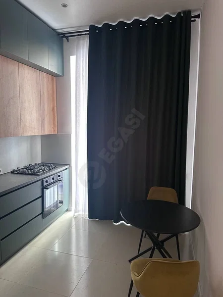 Sotiladi: 2 xonali kvartira, 45 m², Mirobod — rasm 1/7