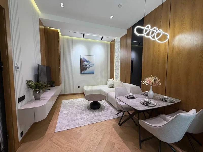 Sotiladi: 3 xonali kvartira, 66 m², Mirobod — rasm 1/10