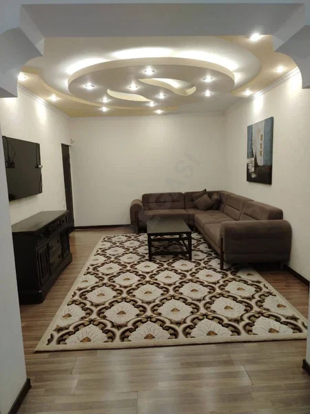 For rent: 4-room apartment, 100 m², Mirobod · ID 19206 — photo 1/10