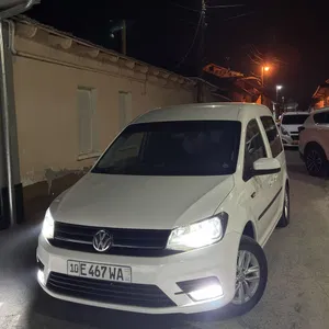 Volkswagen Caddy full 2021