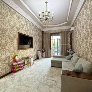 Apartment in Navoi Street, Shaykhontohur District