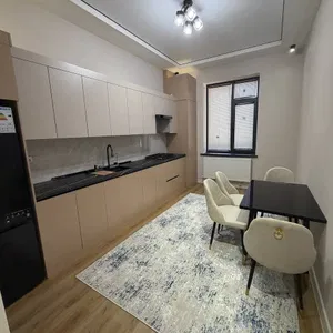 Продаётся квартира,ул.Беруний