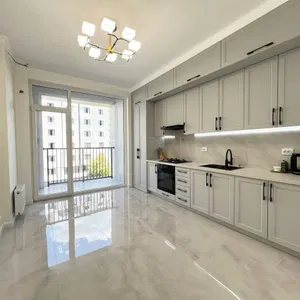 Sotiladi: 4 xonali kvartira, 122 m², Mirzo Ulug'bek