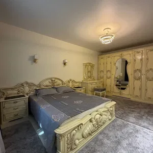 Sotiladi: 3 xonali kvartira, 77 m², Mirzo Ulug'bek