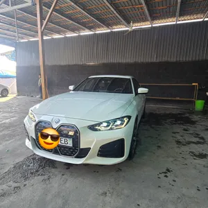 BMW i4 edrive 40 M paket